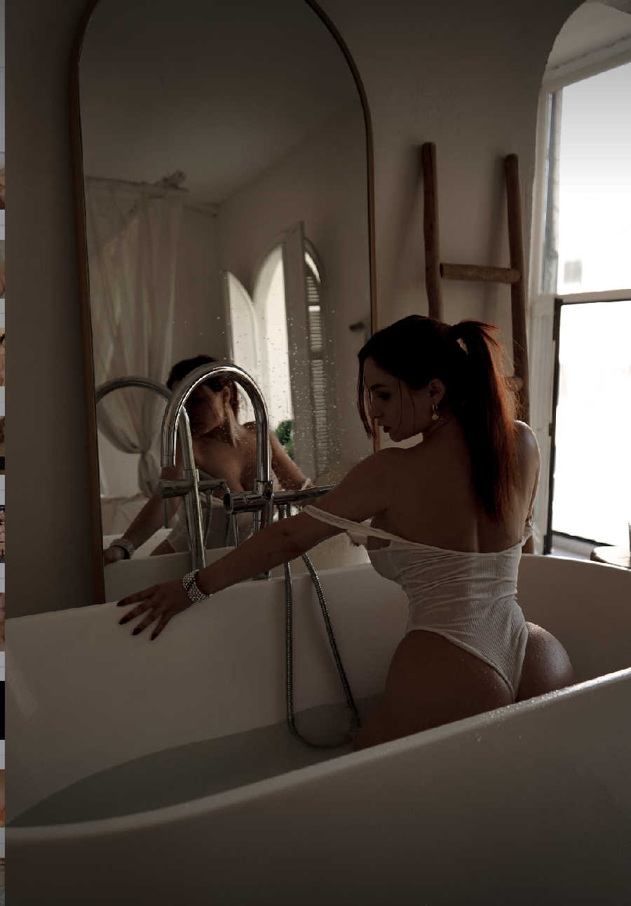 A playful frame from Miranda Faith nude — online in Tripoli