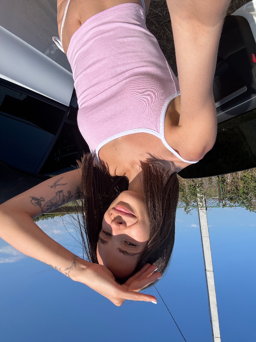 Sexy model Tina in Tripoli